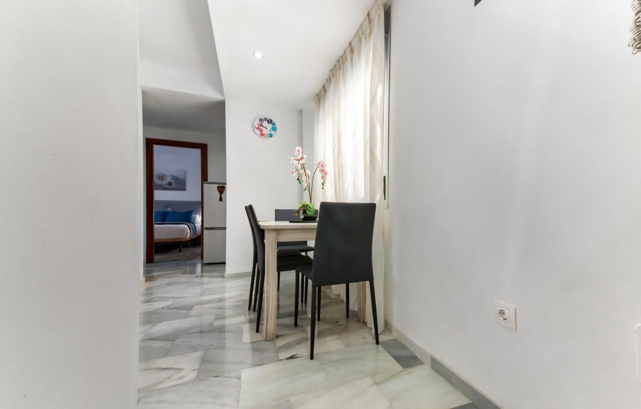 Holidays2Malaga Salitre Cerca Estacion Ave & Fibra Wifi Exteriör bild